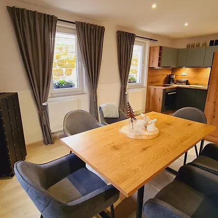 - Zum Alten Fritz - Suhl, 2 Schlafzimmer, 2 Terrassen 아파트 *