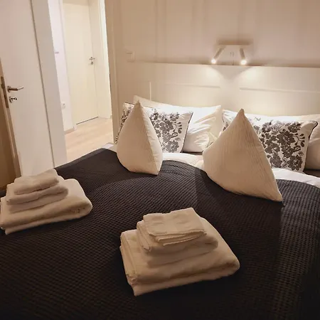 - Zum Alten Fritz - Suhl, 2 Schlafzimmer, 2 Terrassen Lejlighed *
