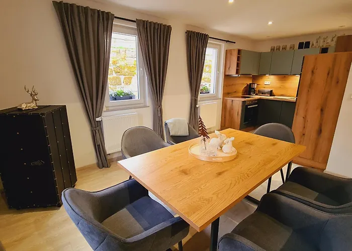 - Zum Alten Fritz - Suhl, 2 Schlafzimmer, 2 Terrassen Apartmán *