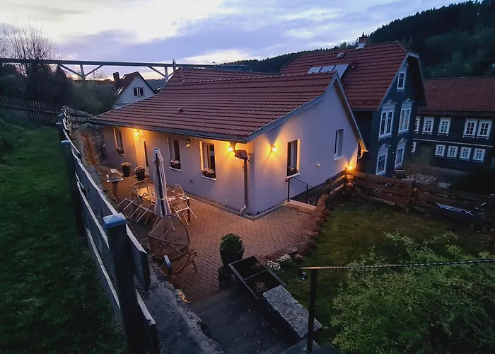 - Zum Alten Fritz - Suhl, 2 Schlafzimmer, 2 Terrassen Daire *